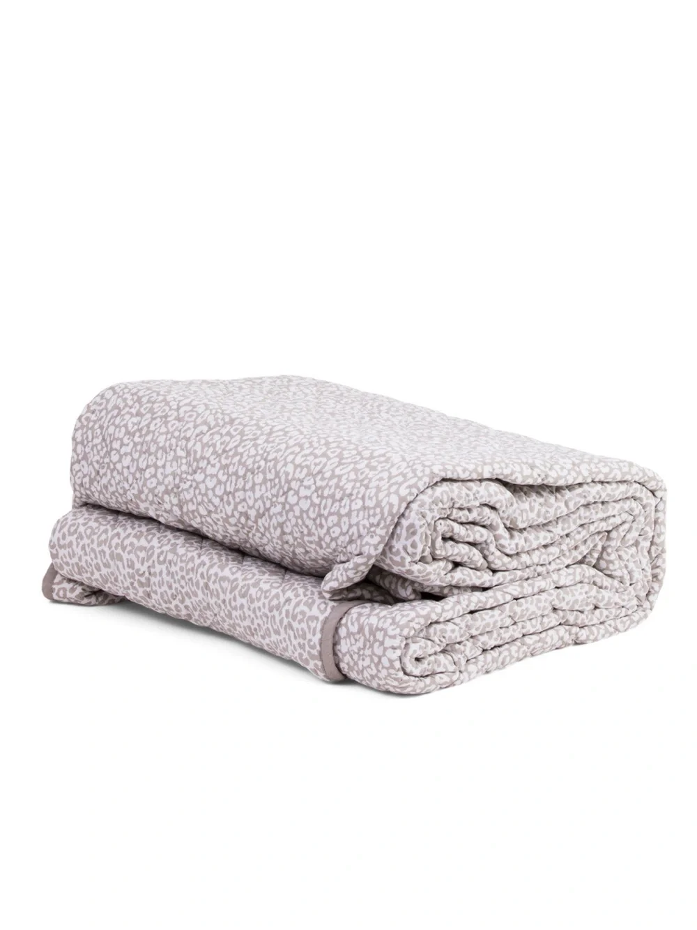 Rachel Zoe‎ Lavender Leopard Print Reversible Quilt